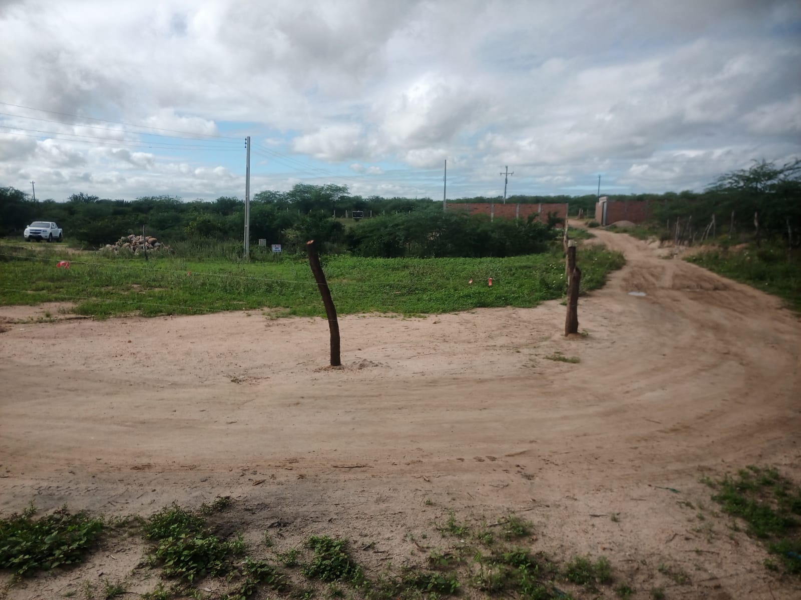 Lote na Estrada do Juá, Vizinho ao Loteamento VISTA DO RASO.
