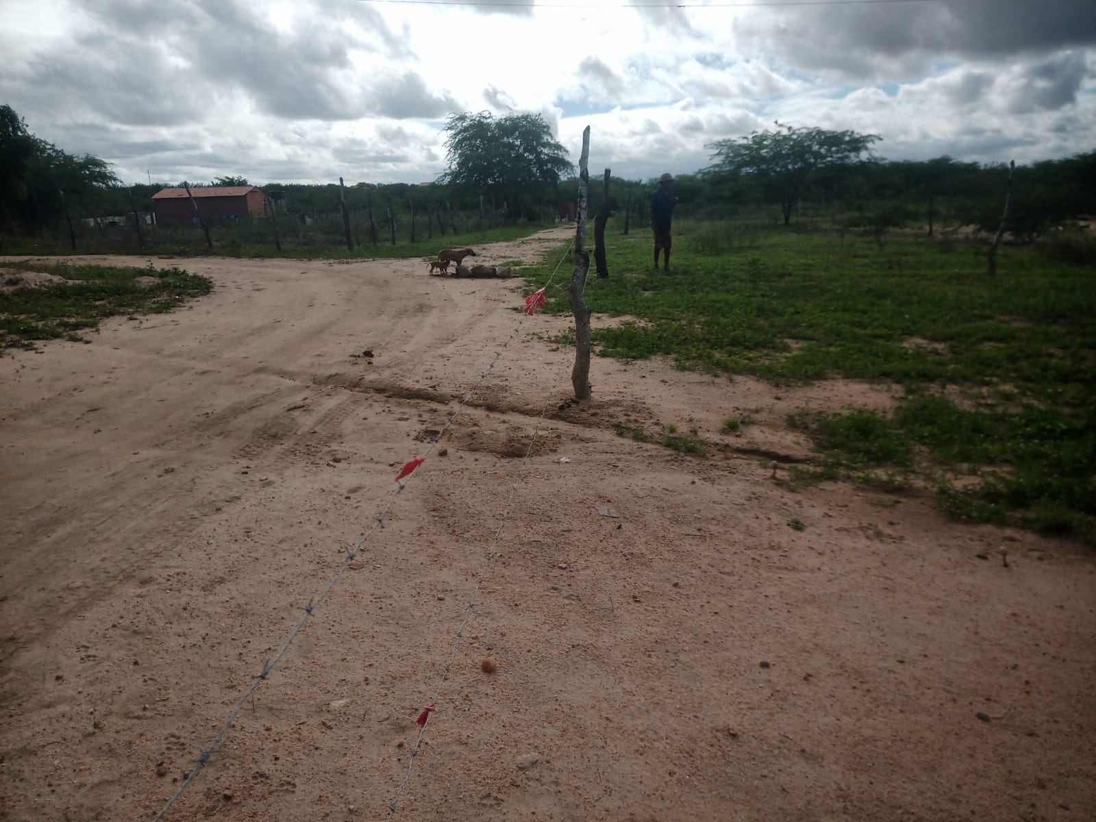 Lote na Estrada do Juá, Vizinho ao Loteamento VISTA DO RASO.